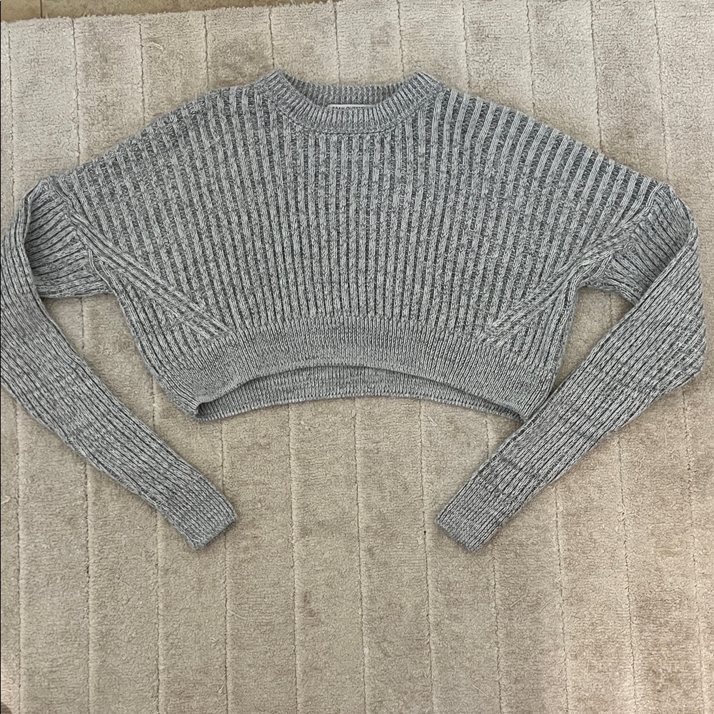 Urban Outfitters Gray Ribbed Crew Neck Sweater